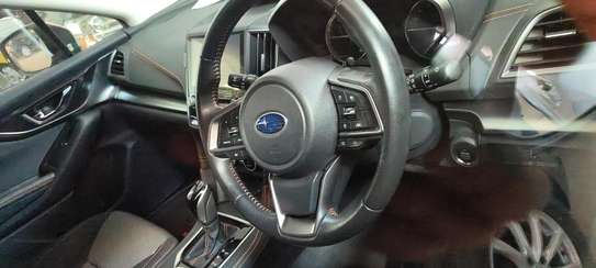 Subaru XV White New shape AWD 2018 image 3