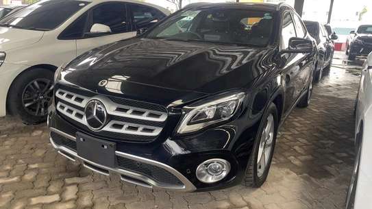 Mercedes benz GLA220 2019MODEL image 8