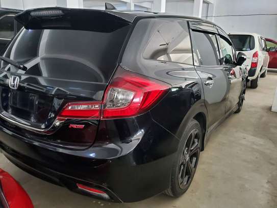Honda jade Rz image 4