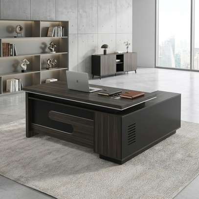 Executive Desks : 1800mm L-Shaped Office Table image 6