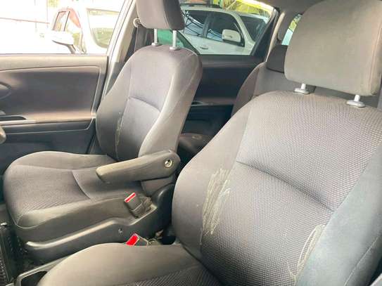 TOYOTA WISH I SEATER 2017MODEL image 3