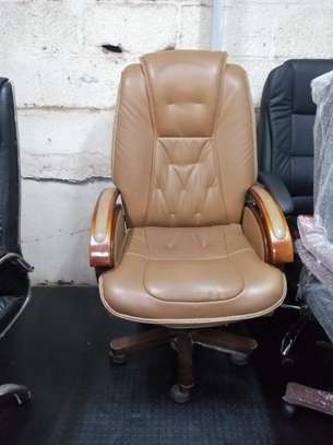 Executive office chairs image 7
