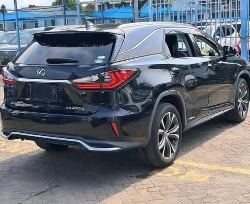 Lexus RX 2018 Black SUV Luxury Performance image 10