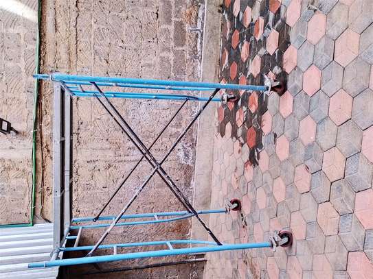 Buy and hire scaffolding image 5