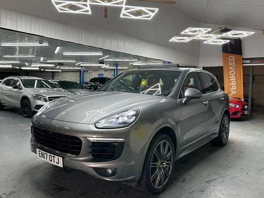 Porsche Cayenne Turbo 2018 image 5
