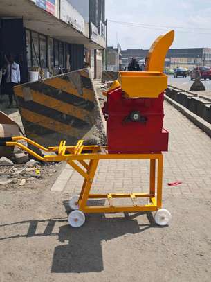 Chaff cutter heavy duty image 4