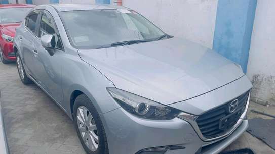 Mazda 3 Sedan Silver Automatic Reliable Drive image 8