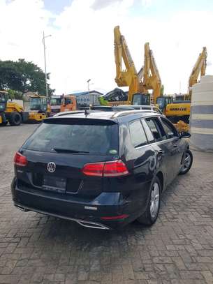 VOLKSWAGEN GOLF,2019,1200CC(WE DO HIRE PURCHASE,DEPO 1M) image 4