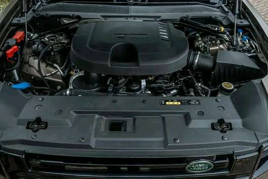 2022 LAND ROVER DEFENDER 110 image 12