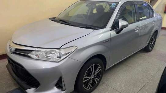 TOYOTA AXIO 2019MODEL HYBRID image 8