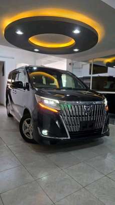 Toyota Esquire Black Sunroof Black 2018 image 2