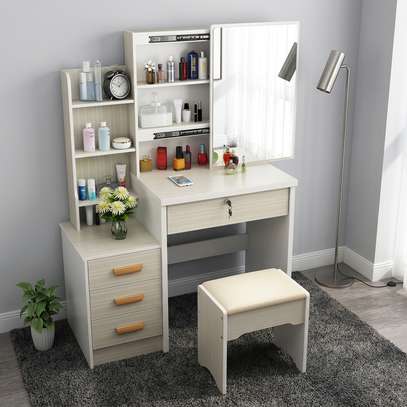Dressing Table: Vanity Dressing Table -White image 2