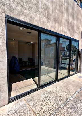 Tinting windows services image 2