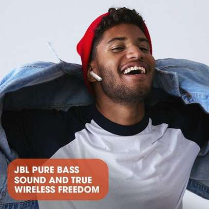 Jbl TUNE 220 Wireless In-Ear Headphone - Black image 3