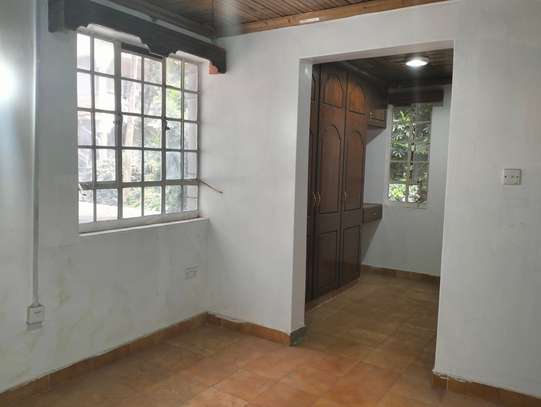 Commercial Property with Aircon in Kileleshwa image 17