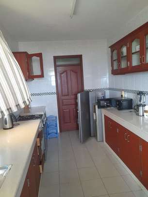 2br apartment for rent in Nyali image 13