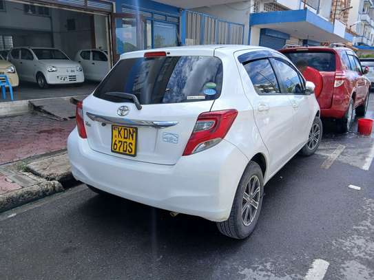 1000cc Toyota Vitz 2016 image 2