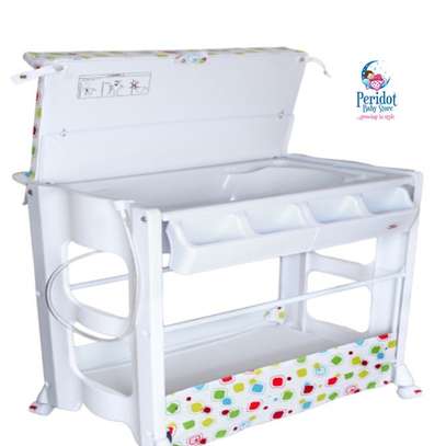Baby bath and changing station discount