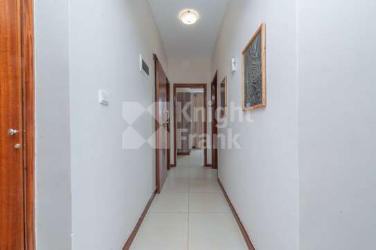 Furnished 2 Bed Apartment with En Suite at Lantana Road image 6