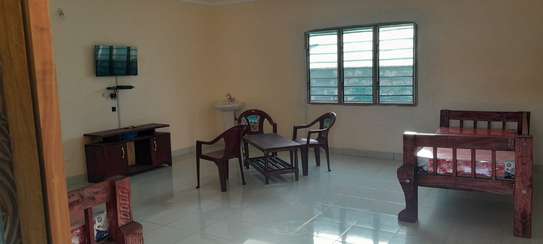 HOUSE FOR RENT IN KIJIWETANGA OWN COMPOUND. image 4