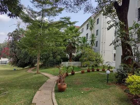 2 Bed Apartment with En Suite in Muthaiga image 18