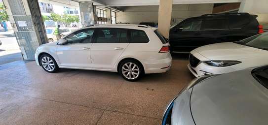 Golf variant 1400cc image 4