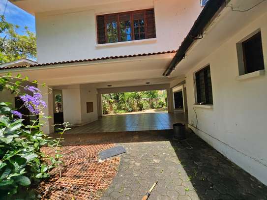 4 Bed House with En Suite in Nyali Area image 30