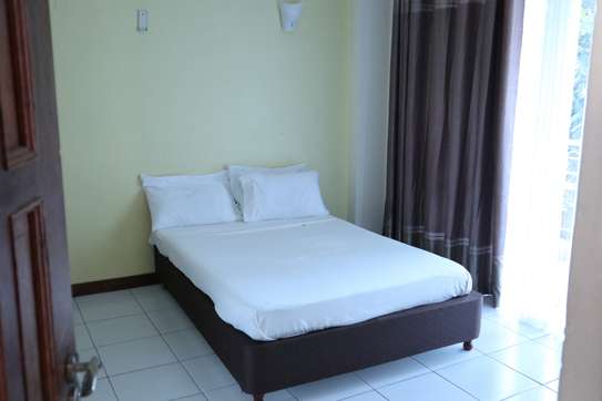 Serviced 2 Bed Apartment with Aircon at New Malindi Road image 7