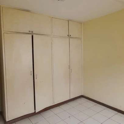 3 Bed House with En Suite at Kilimani image 6