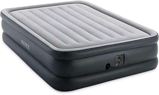 Intex Double Inflatable Mattress image 1