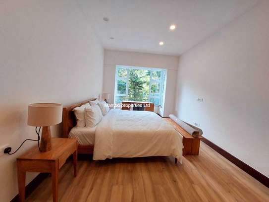 Furnished 3 Bed Apartment with En Suite at City Park Drive image 17