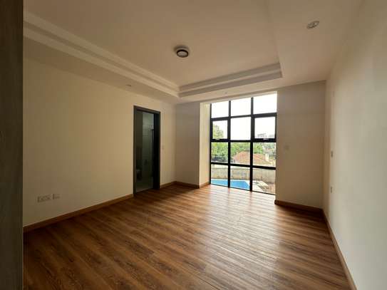 Serviced 3 Bed Apartment with En Suite in Kileleshwa image 28