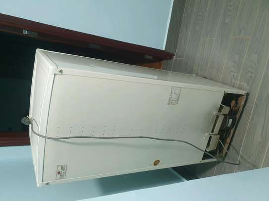 LG Refrigerator image 4
