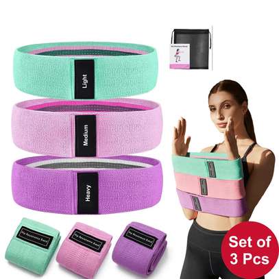 Set of 3 Resistance Bands for Legs and Butt image 2