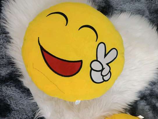 Big size emoji pillows available 🥳🥳🥳
* image 2
