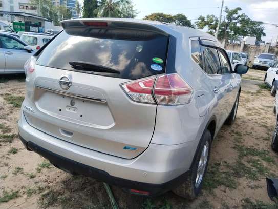 Nissan X-Trail on sale image 3
