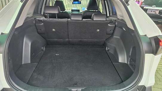Toyota Rav4 image 6