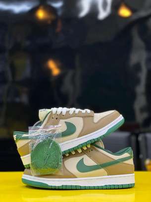 The Nike Dunk Low Retro “Rattan Gorge Green”  sneakers image 4