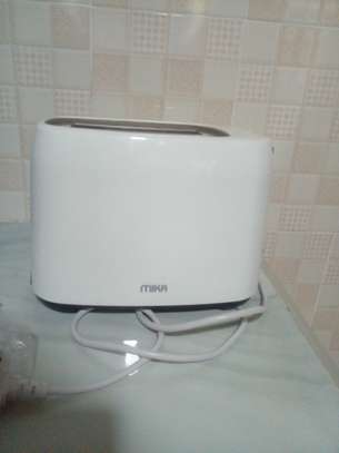 Toaster image 3