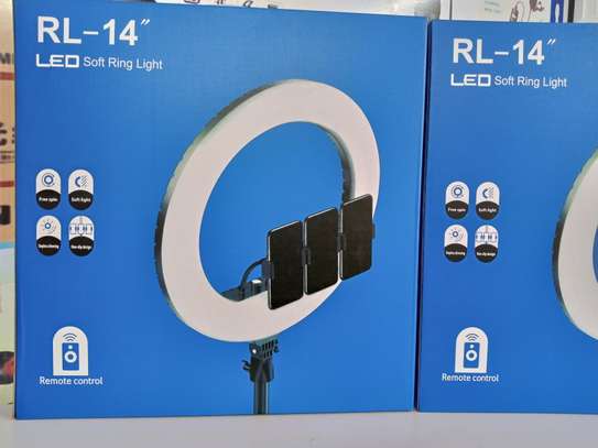 14 INCH PHOTO AND VIDEO RING LIGHT WITH STAND image 2