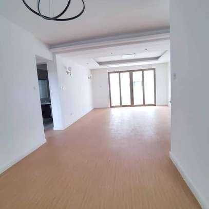 3 bedroom apartment for sale in Valley Arcade image 6