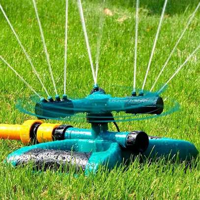 3 arm garden sprinkler image 5