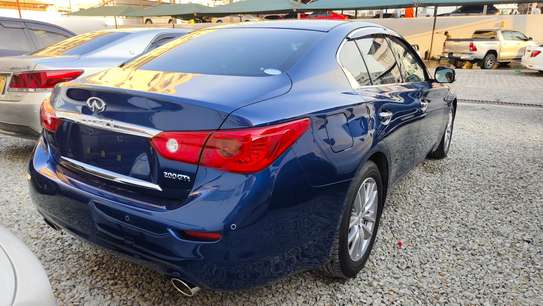 Nissan skyline Infinity 2018 blue image 3