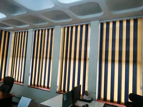 Elegant office blinds*1 image 1