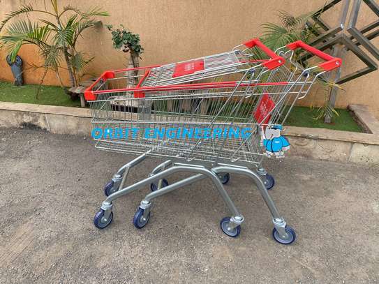 Supermarket trolley image 1