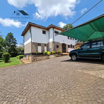 4 Bed House with En Suite at New Kitisuru image 8