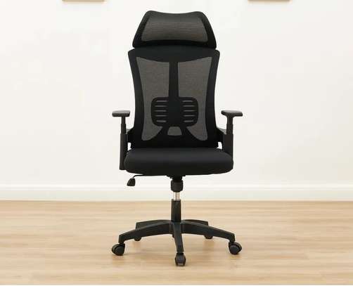 Office Chair: Ergonomic Designed Office Chair image 6