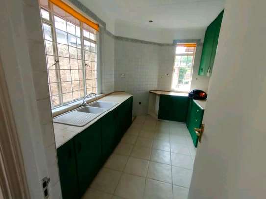 RUNDA ESTATE NAIROBI 5BR HOUSE TO LET image 9