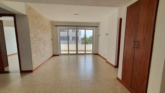 2 bedroom apartment for rent in Kilimani image 9