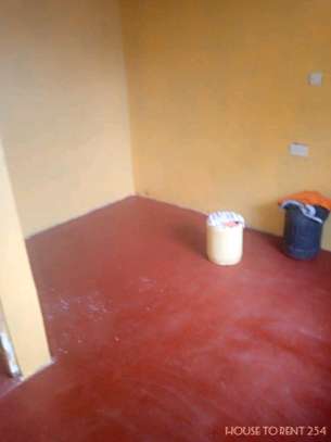 ONE BEDROOM OWN COMPOUND IN KIAMBA image 5